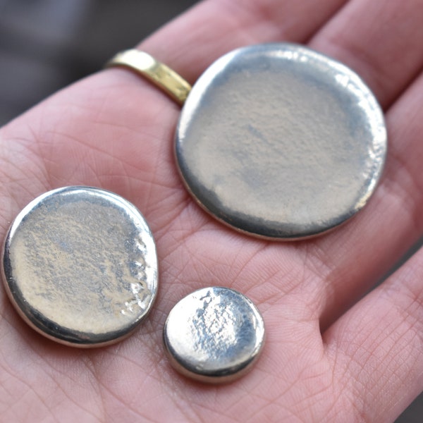 Pewter Flat Pebble -Round Pewter Poured Raw Pendant - Metal Stamping Blank Supplies- 1