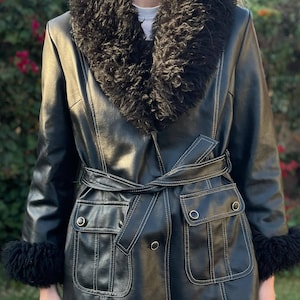 Handmade Sheepskin Leather Mid Length Coat for Women – Vintage Black Coat with Fur Collar & Cuffs | Stylish Gift for Her 70&#39;S style Coat