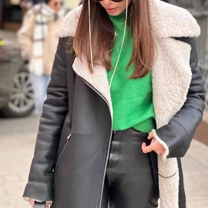 Women&#39;s Black Winter Ready Shearling B3 Fall Aviator Coat Genuine Sheepskin Leather Bomber with Fur Collar, Winter Outerwear, Gift for Her