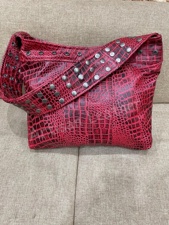 Red Crocodile Print Leather Bag Studded Leather Bag Veronica  display picture 1