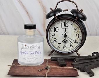 Garden Tea Party Reed Diffuser | 5 oz Bottle | Timeless Collection