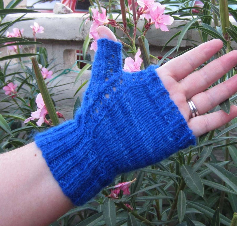 KNITTING PATTERN Twisted Stitch Cables Lacy Fingerless Gloves for Knitting image 3