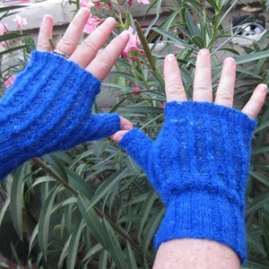 KNITTING PATTERN Twisted Stitch Cables Lacy Fingerless Gloves for Knitting image 4