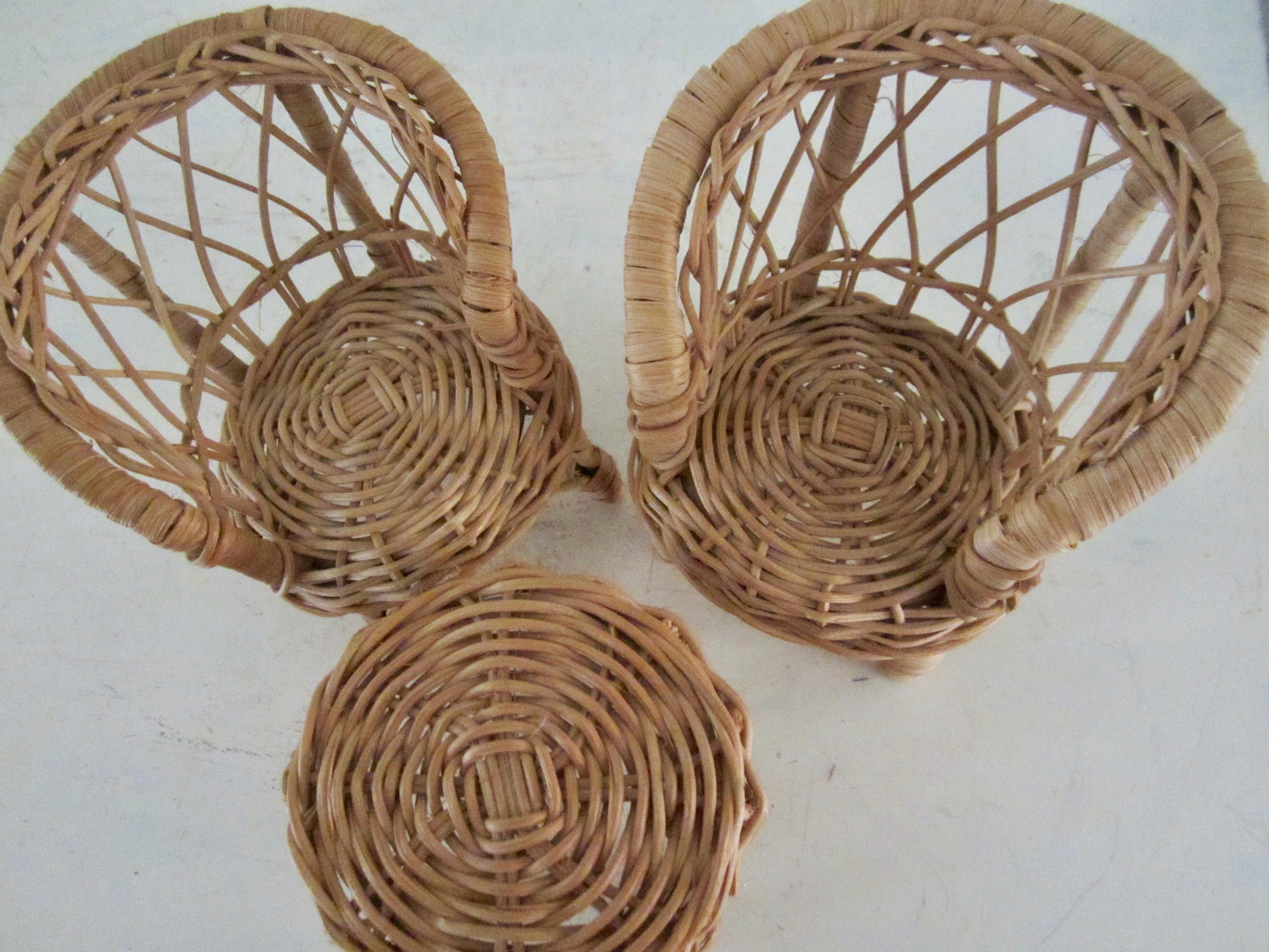 VINTAGE Wicker Furnitures Set 2 side ArmChairs & Table 3pc Etsy