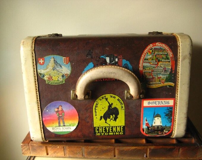 Vintage International Train Case / Box Etsy