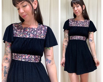 70s velveteen & quilted floral mini