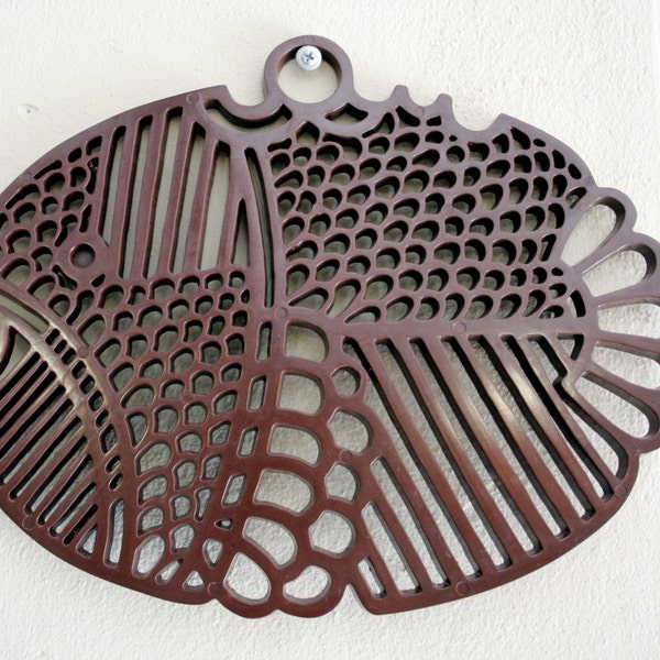 VINTAGE FISH - Dansk Brown Plastic Fish Trivet - Mid Century - wall art - functional piece