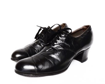 white scalloped heels