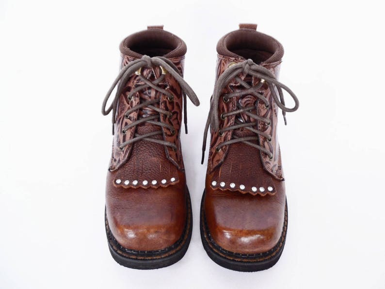 90/'s chunky ankle boots square toe lace up ankle boots vintage tooled leather booties women/'s size 6.5