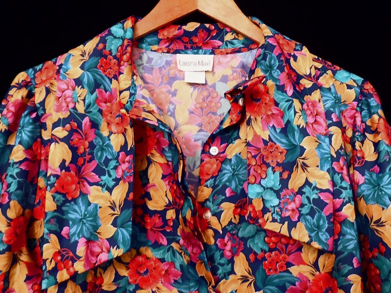 80/'s FLORAL puff sleeve blouse made in USA vintage shirt size 12 by Laura Mae