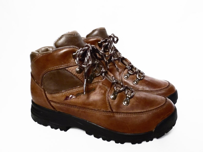 90/'s women/'s MONTRAIL hiking boots water resistant leather lace up ankle boots ladies size 7