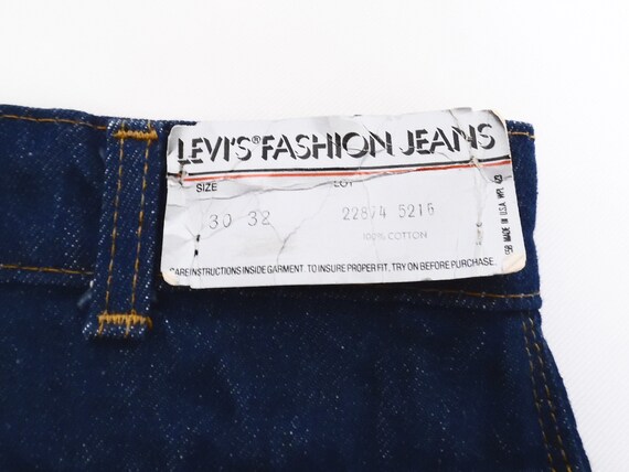 80's Levi's high waisted jeans / disco pocket emb… - image 6