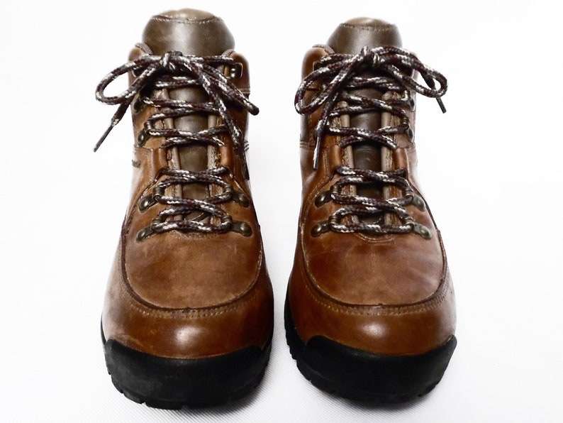 90/'s women/'s MONTRAIL hiking boots water resistant leather lace up ankle boots ladies size 7