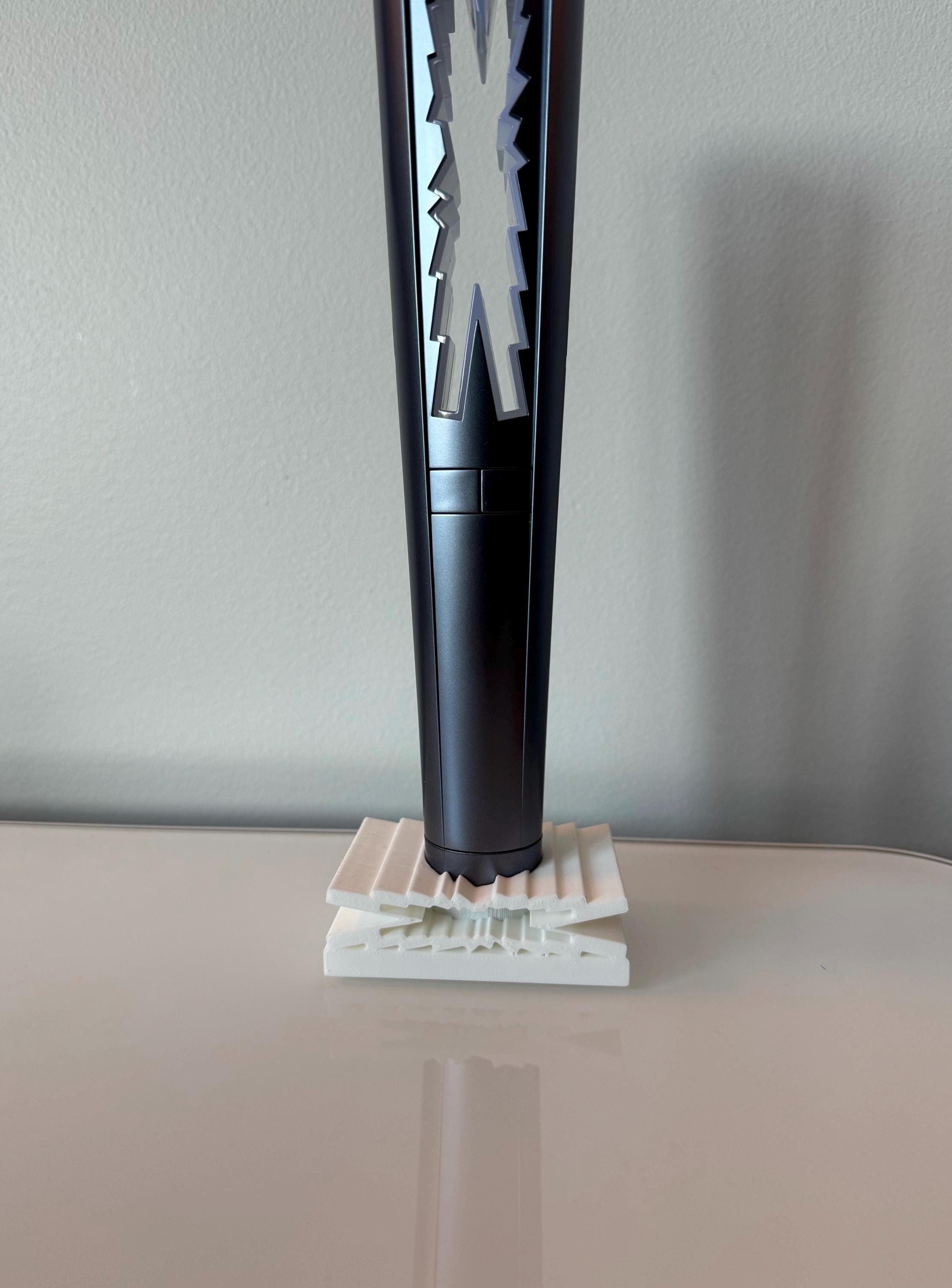 K-pop Merchandise - Light Stick - LE SSERAFIM Official Light