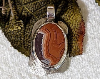 Artisan Sterling Silver Agate Pendant P054