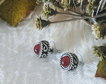 Vintage Bali Sterling Silver Bezel Set Carnelian Stud Earrings E046