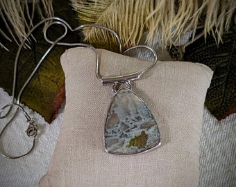 Vintage Artisan Sterling Silver Variscite Pendant Necklace N038