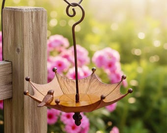 Comedero para pájaros con forma de sombrilla de estilo vintage: decoración de jardín duradera de metal de hierro con acabado envejecido natural para atraer pájaros silvestres a su patio.