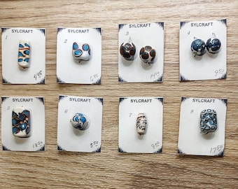 Handmade Lampwork glass beads Ivory and Turquiose by Sylcraft