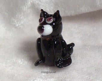 Sitting Kitty Handmade Lampwork Glass bead