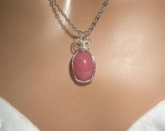 Pink Agate Pendant with chain