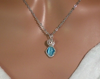 Aqua Blue in Silver with chain