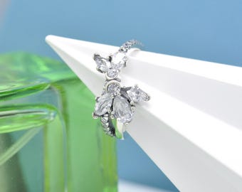 Sterling Silver Sparkling Asymmetrical Herbarium Cluster Ring: Cubic Zirconia Cluster