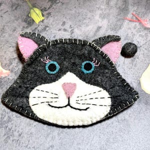 Bolsa pequena de feltro feita à mão em forma de gato fofo Tom / bolsa de feltro de lã com zíper / bolsa de feltro / carteira feminina de feltro / carteira para ela / bolsa de feltro / presente para ela