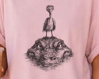 Alligator and Crane Sketch Shirt, Swamp Wildlife Comfort  Colors T-Shirt, Funny Boxy Tee Gift for Bird Lover