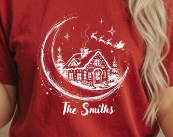 Camiseta blanca navideña con luna de Comfort Colors, camiseta con trineo de Papá Noel y renos, camiseta navideña familiar personalizada, manga larga