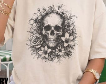 Comfortkleuren T-shirt met bloemenschedel, Summerween vintage shirt met rozenschedel, spookachtig Halloween-cadeau
