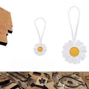 Pendentif marguerite dans un moule de découpe de cuir, personnalisation faite main, artisanat du cuir, outil kraft pour artisanat du cuir