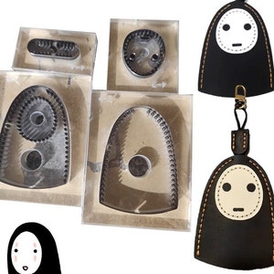 Pendentif fantôme en cuir découpé dans un moule, personnalisation faite main, artisanat du cuir, outil kraft pour l'artisanat du cuir