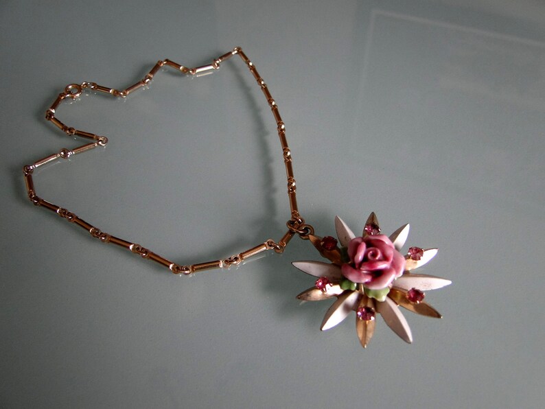 Vintage Rose Necklace image 2