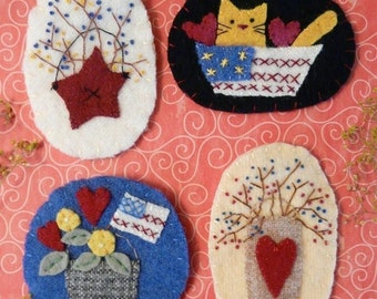 PATRIOTIC Wool PINS Pattern PDF - wearable jewelry americana cat berries flag brooch primitive embroidery