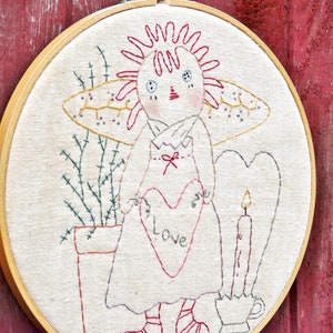 LOVE raggedy ann embroidery Pattern pdf prim stitchery doll vintage like heart fabric sew craft valentine primitive image 3