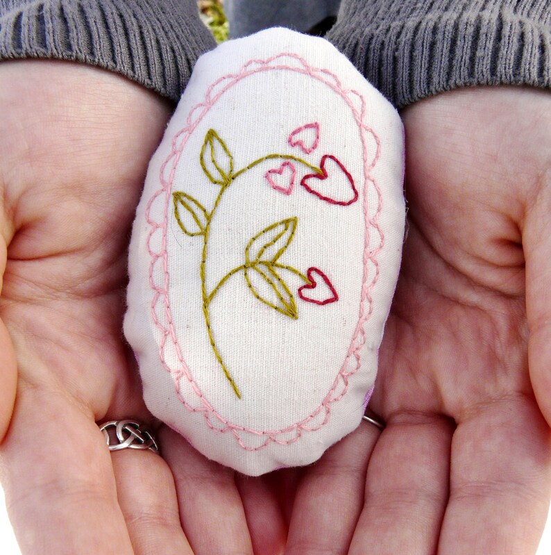 Sweetest LOVE Ornaments embroidery Pattern PDF Shabby chic stitchery valentine heart primitive ornies bowl fillers image 7