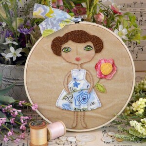 Vintage Garden Party Girl embroidery Pattern PDF -  stitchery Hoop art flowers fabric lady