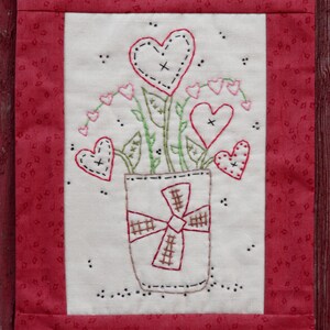 VALENTINE embroidery bouquet PATTERN - PDF primitive stitchery heart quilt pdf wallhanging decor posies flowers