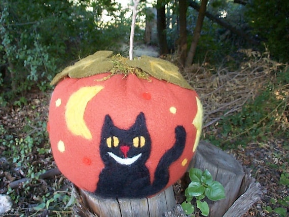PATTERN Primitive Grinning Halloween Pumpkin Ornies Doll w// Stars Moon Hearts