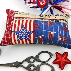 Patriotic Americana Pinnies pattern PDF embroidery Quilted pincushion 4 designs fabric scissors fob pin keep 4th of july image 5