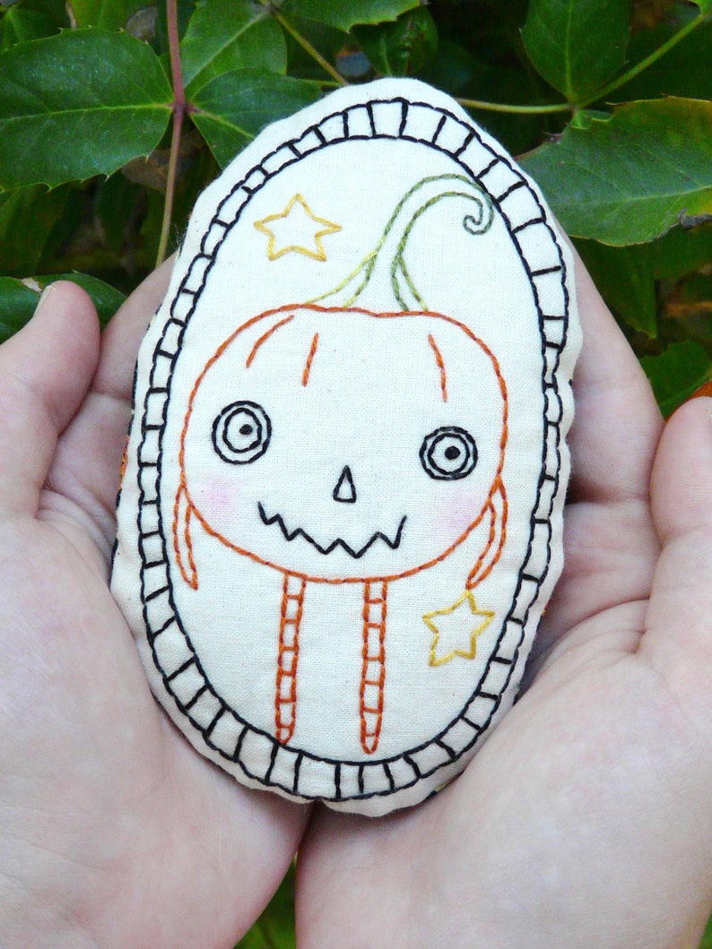 Halloween spirit Ornaments embroidery Pattern PDF WITCH prim stitchery primitive ornies Frankenstein bowl fillers image 9