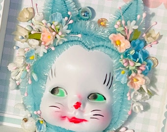 Vintage Handmade Chenille Kitty Cat Shadowbox, Anthropomorphic, Millinery Flowers, Kitschy Decor, Cat Gift, KITSCH, Kawaii, Aqua