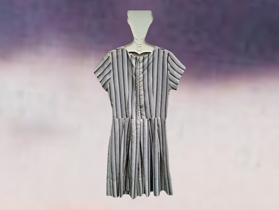 Vintage 1950s/1960s Cotton Striped Dress - image 3