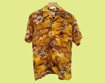 1960's/1970's Nylon Tiki Hawaiian Shirt