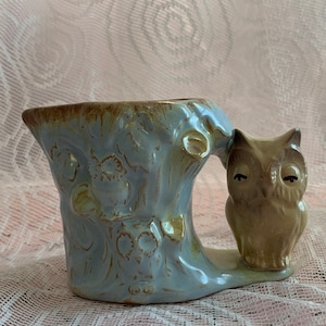 Vintage pottery owl tree dish, planter, pen holder, knick knack