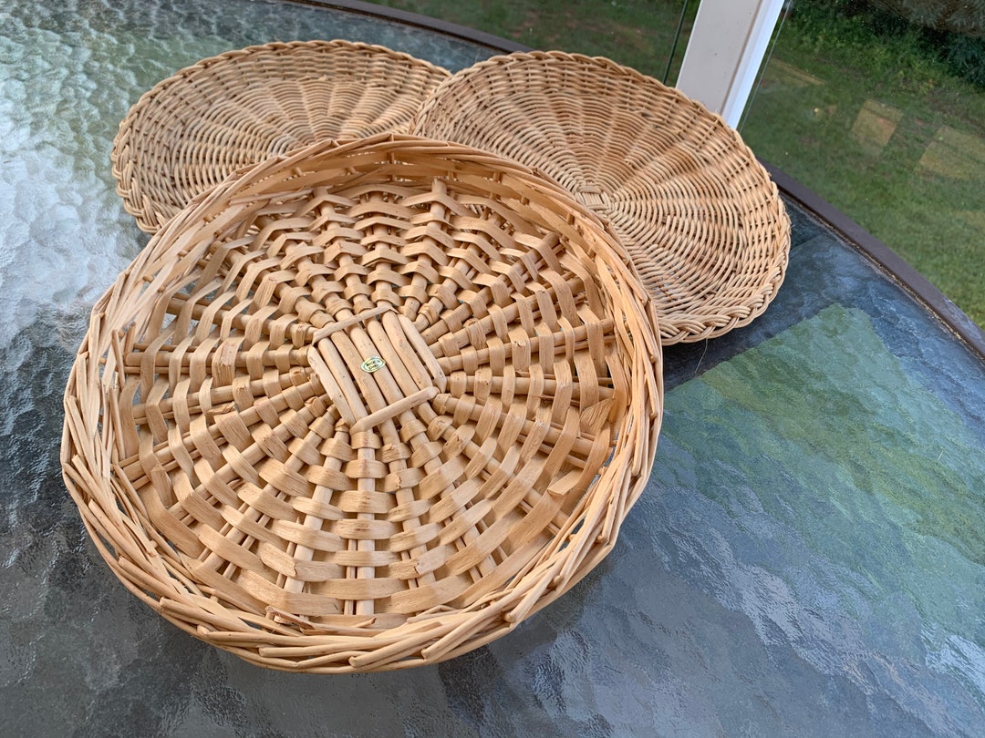 Vintage Natural Coloured Wicker Plates Chargers Etsy