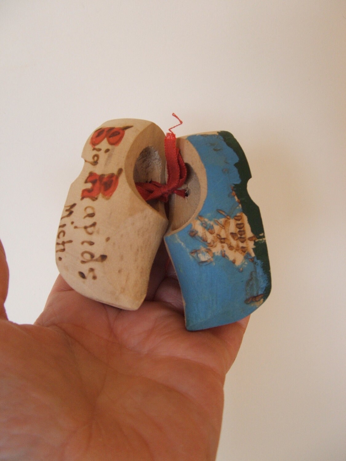 Vintage Souvenir Dutch Wooden Shoes Big Rapids Michigan