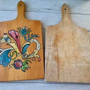 Vintage Folk Art Painted Wooden Cutting Board Rooster or - Etsy