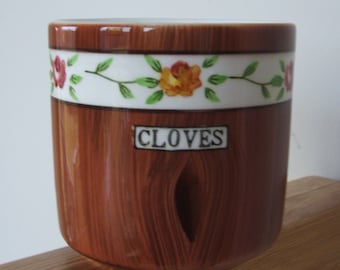 Vintage CLOVES Ceramic Pot